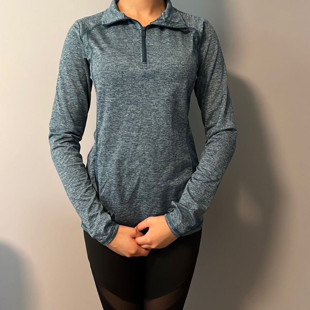 Workout quarter zip